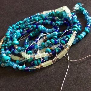 Waistbeads that tie on and glow in the dark
